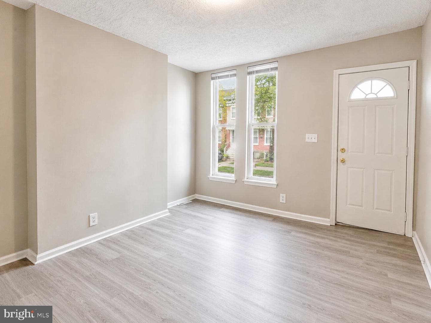 1121 Cleveland Street photo 6