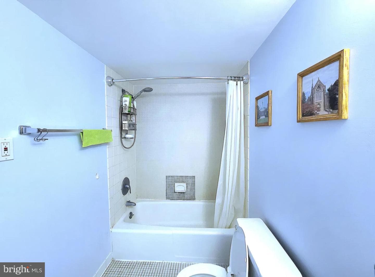 1 E University Parkway #1408 photo 26