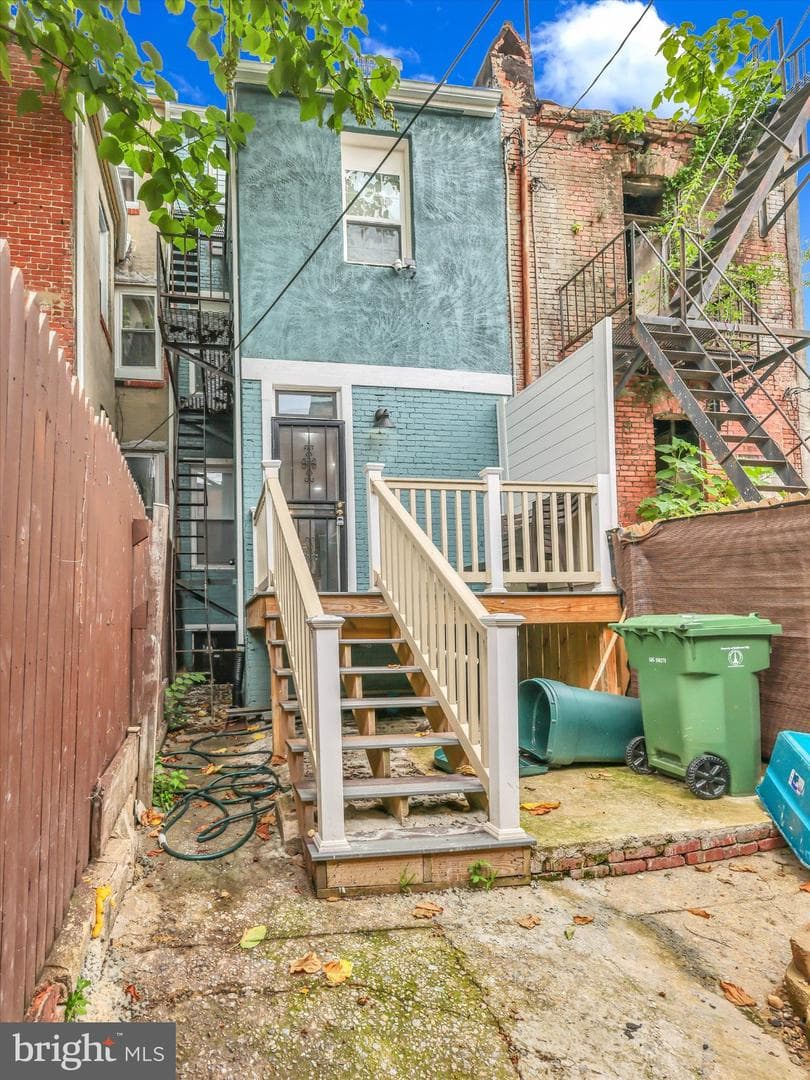 555 Presstman St photo 38