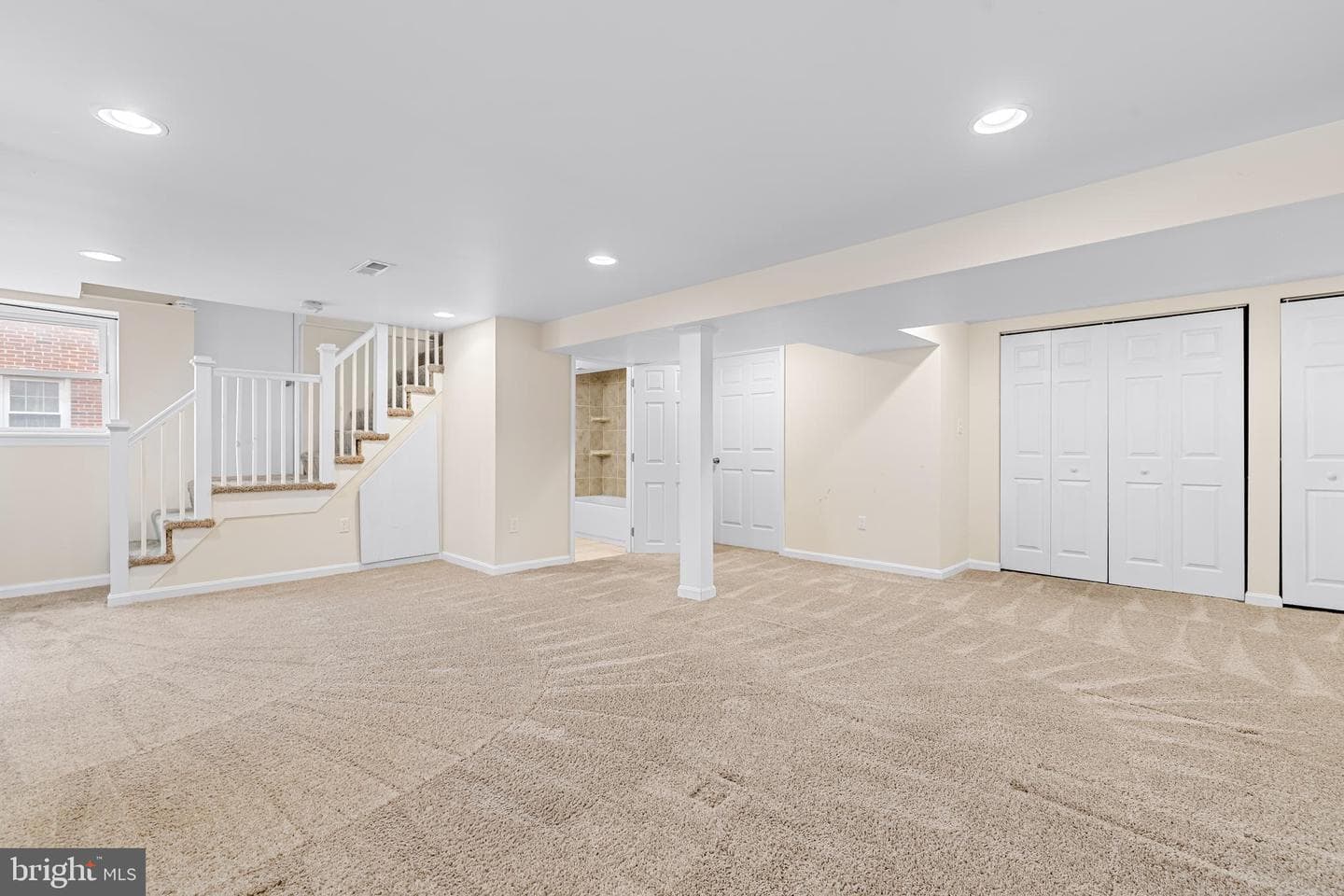 4903 Walther Avenue photo 25