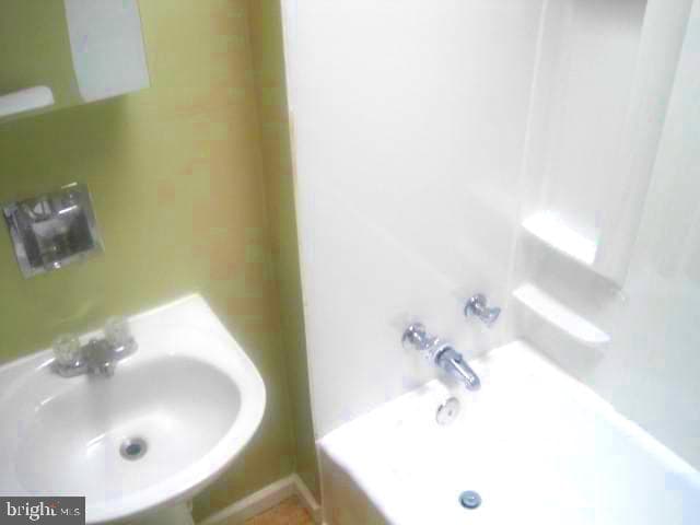 2822 Waterview Avenue photo 12
