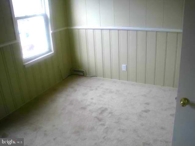 2822 Waterview Avenue photo 6