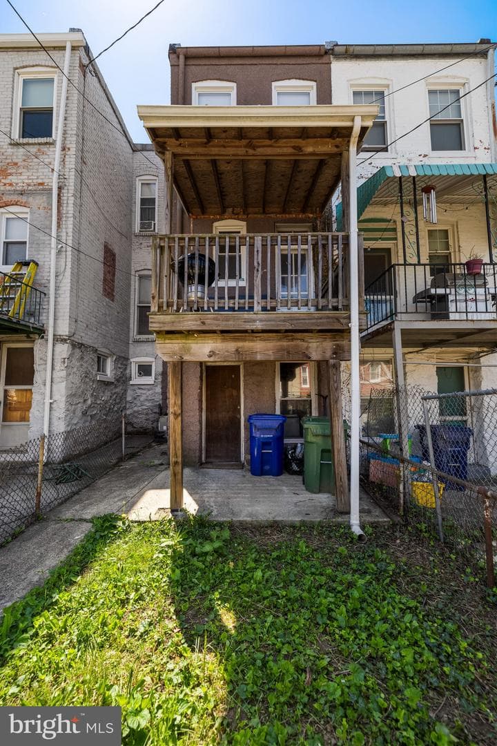 1238 W 37th Street photo 33