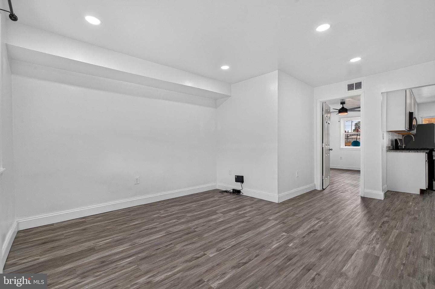 3805 8th Street photo 8
