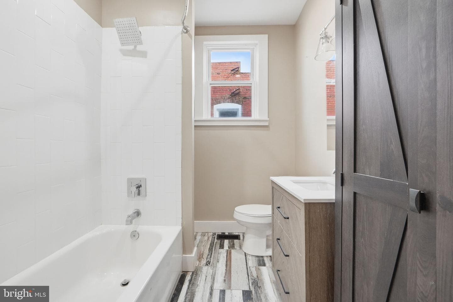 3920 6th Street photo 17