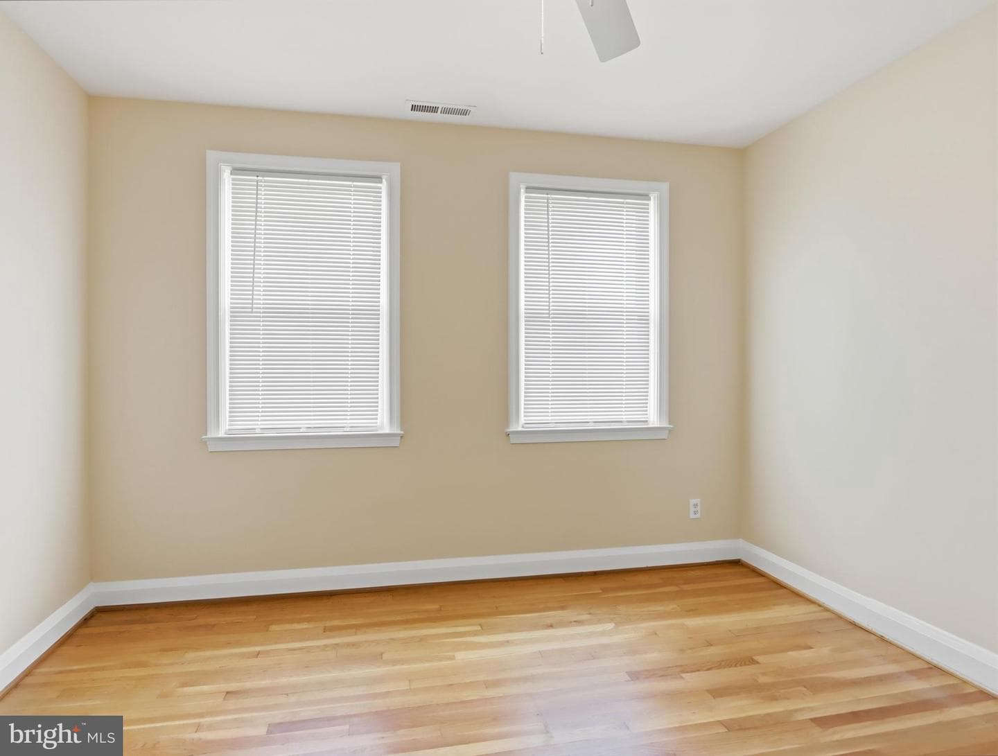 5930 Falkirk Road photo 15