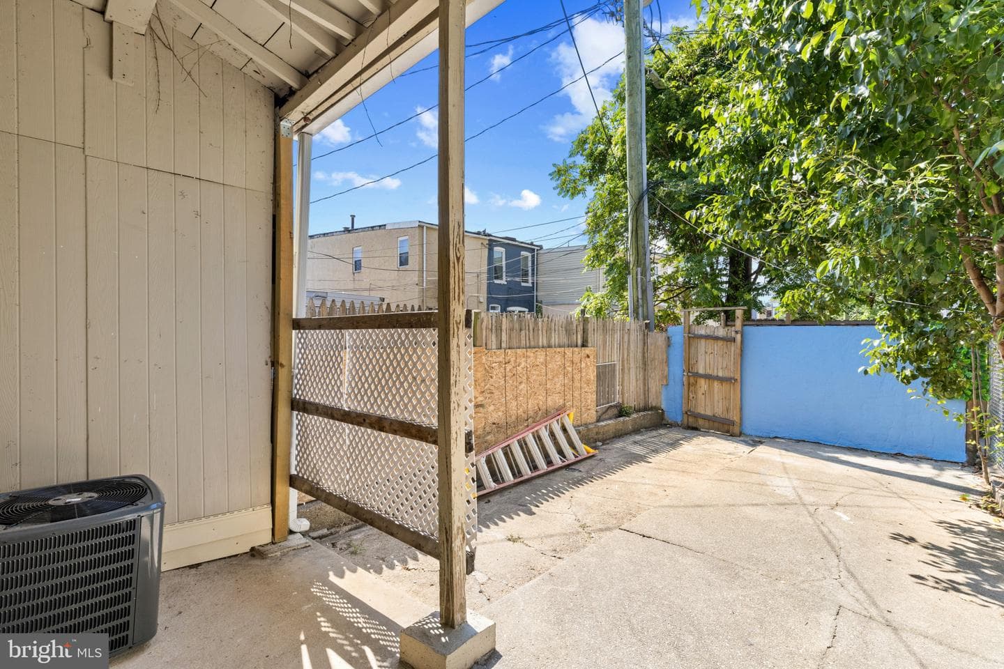 2319 Jefferson Street photo 37