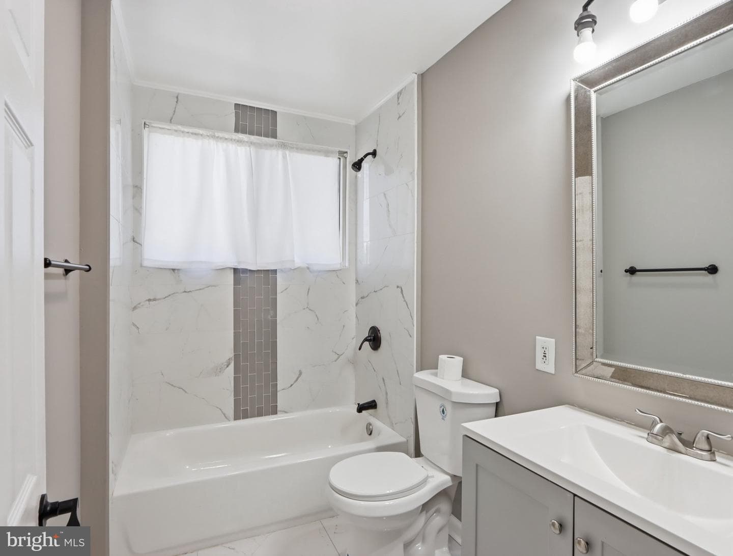 3605 Frankford photo 10