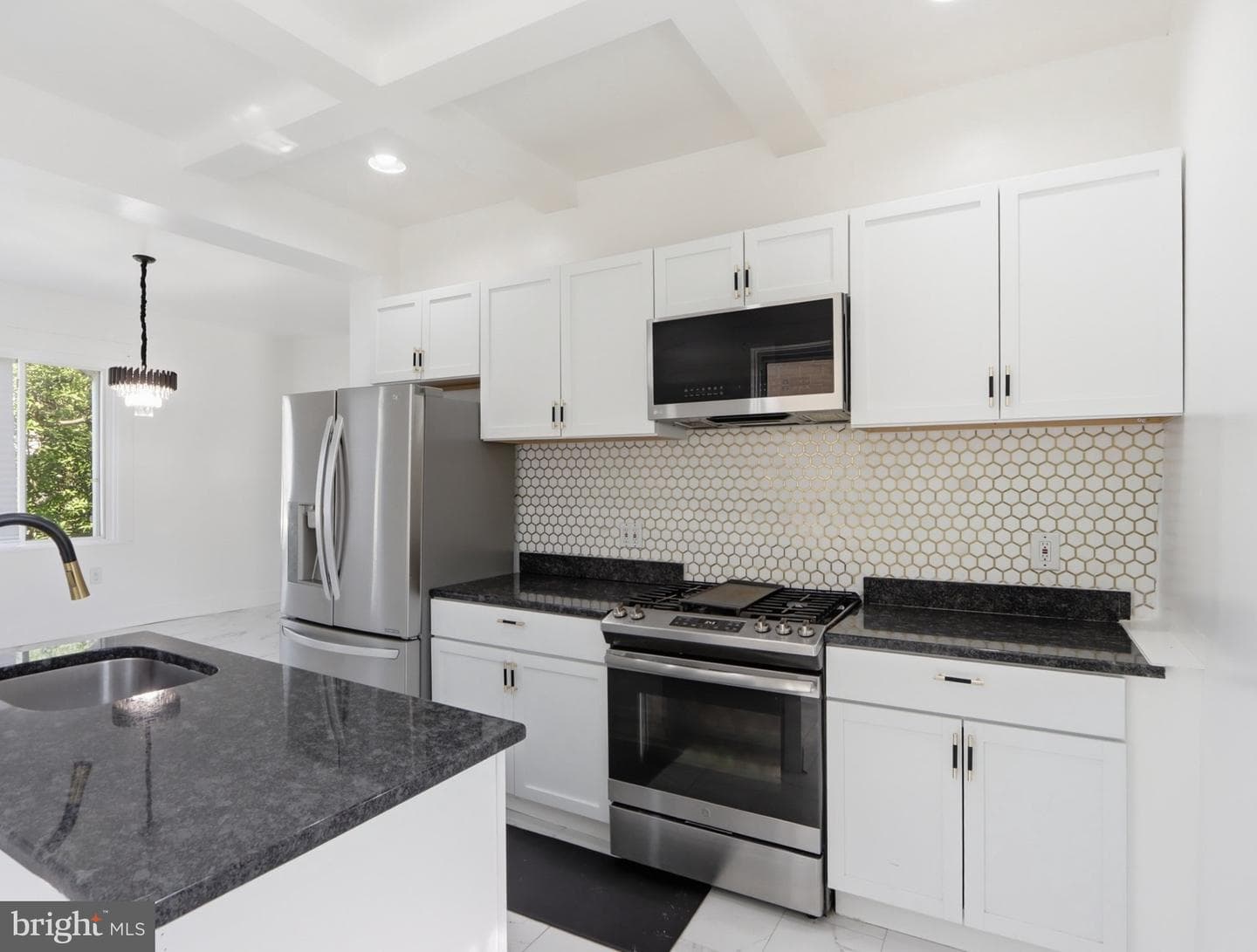 3605 Frankford photo 8