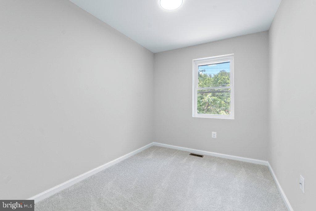 5527 Belle Avenue photo 15