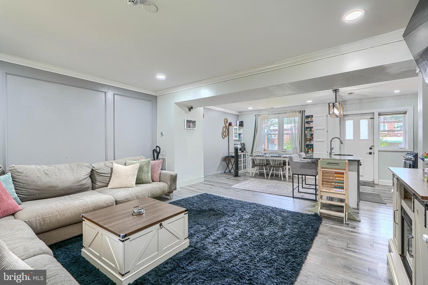 821 Wicklow Road photo 4
