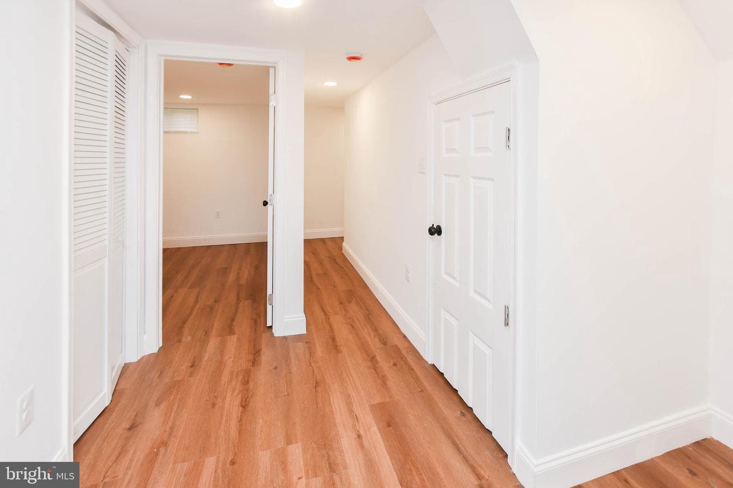 3817 Saint Margaret Street photo 38