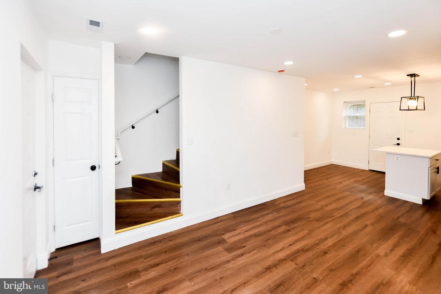 3817 Saint Margaret Street photo 8