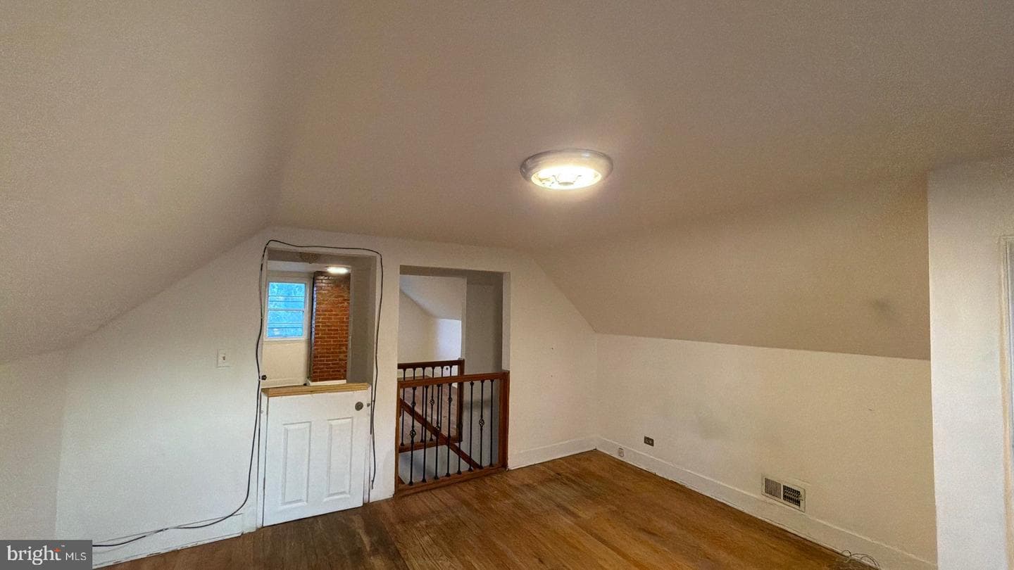 3608 Glenarm Avenue photo 34