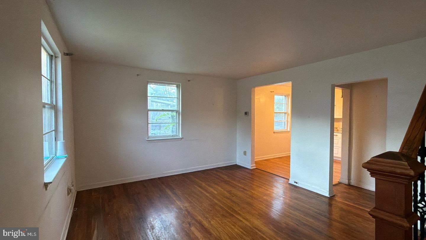3608 Glenarm Avenue photo 8