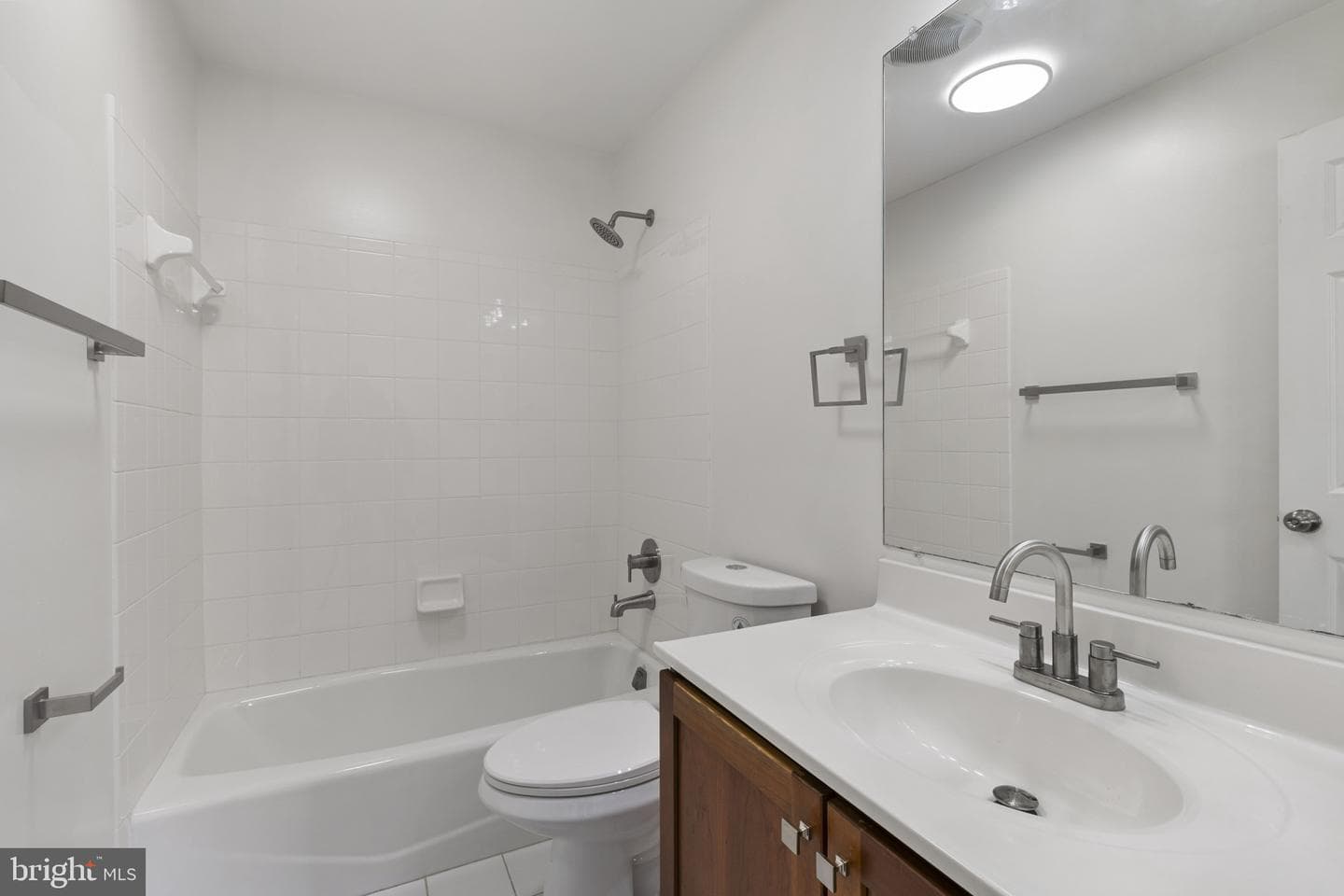 1256 Dockside Circle photo 10