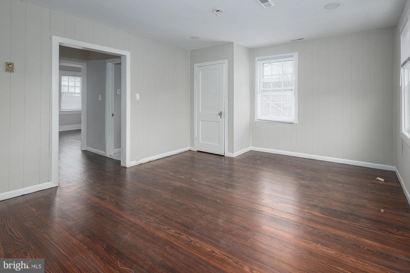 3220 Bayonne Avenue photo 30