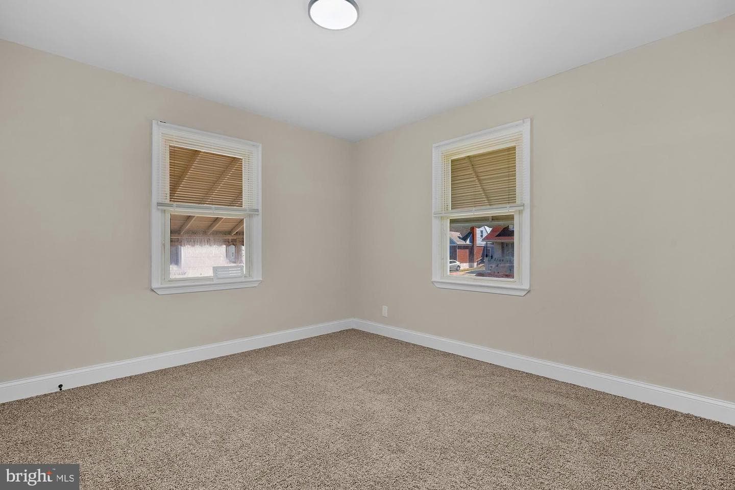 3708 W Cold Spring Lane photo 25
