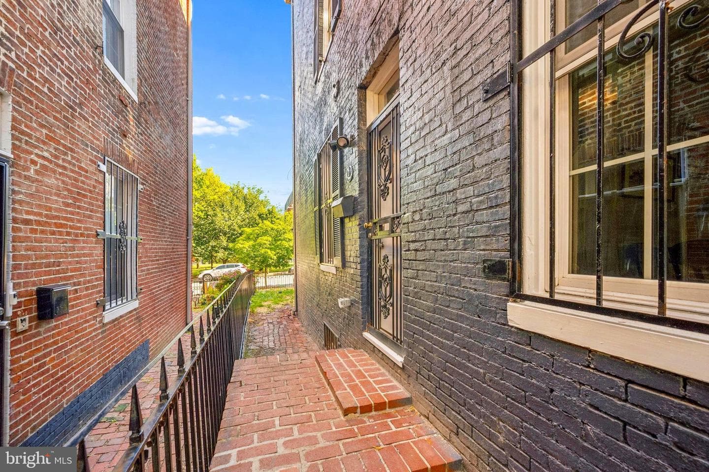 1626 Hollins Street photo 46