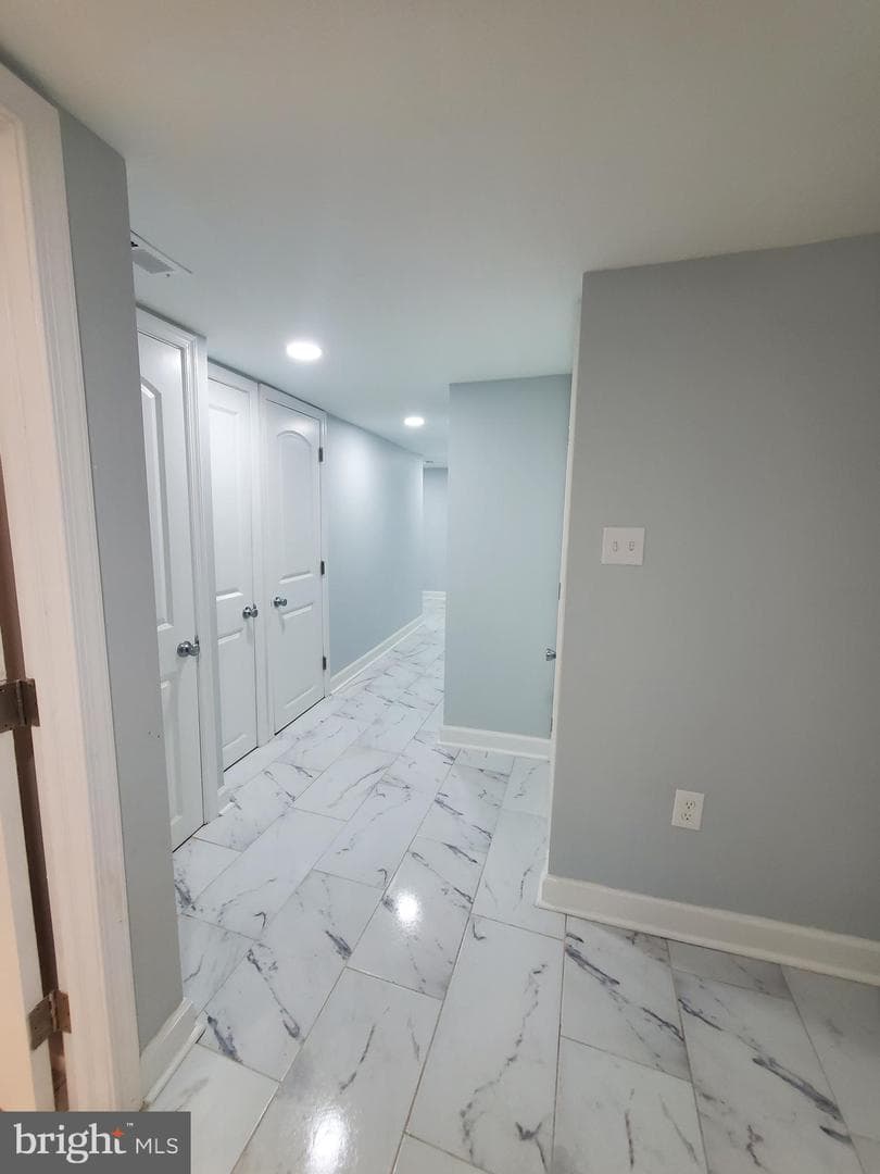 2861 W Garrison Avenue photo 30