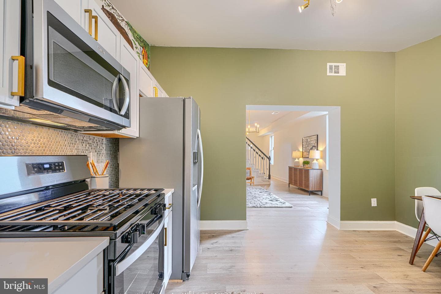 1424 Dellwood Avenue photo 12