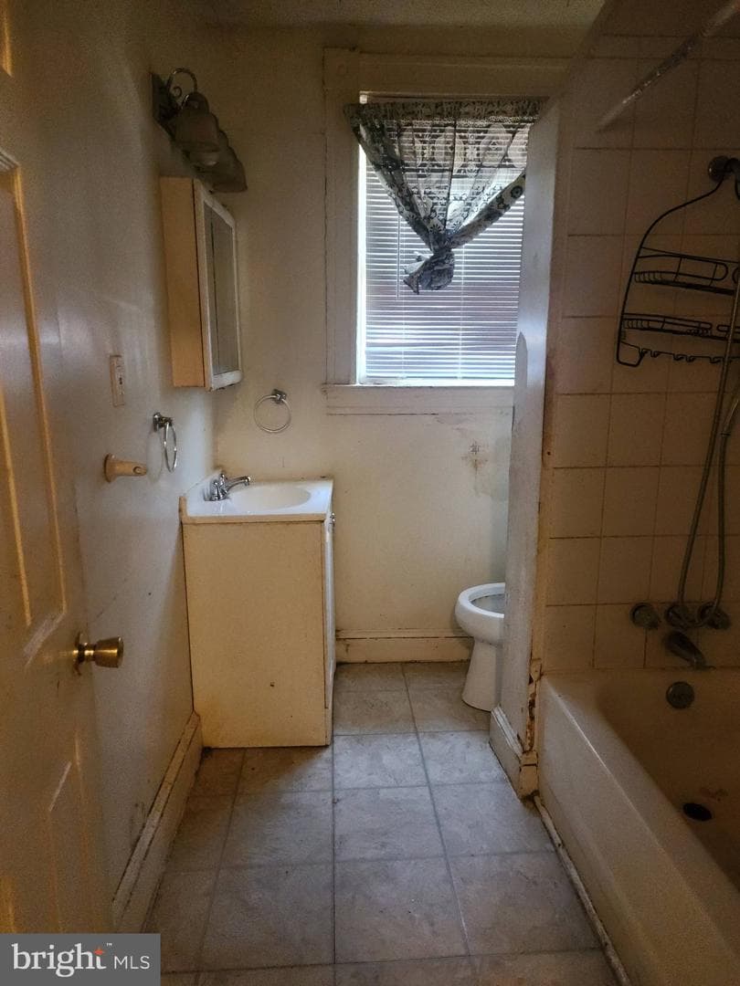615 Montpelier Street photo 22