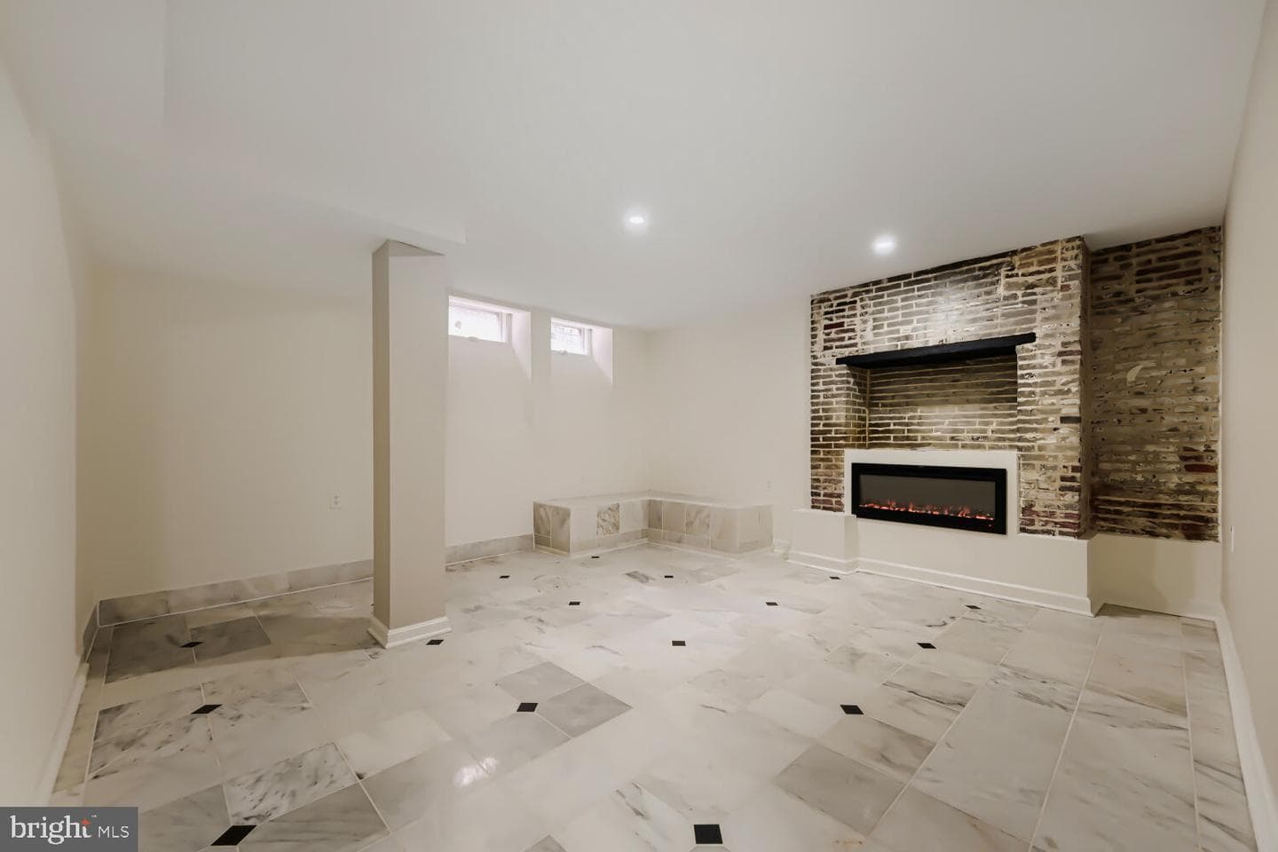 1023 N Calvert St photo 51