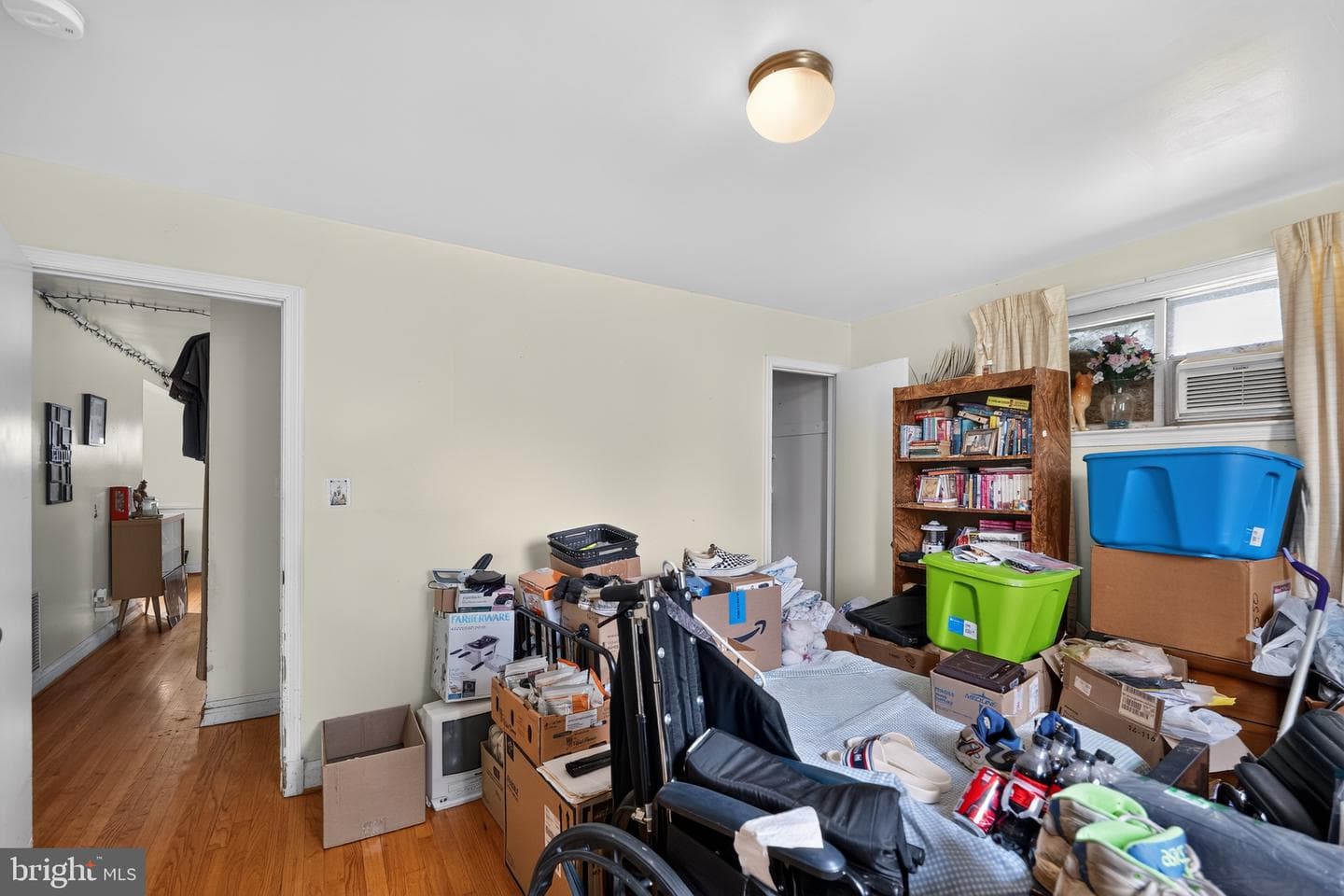 2729 Chesley Ave photo 10