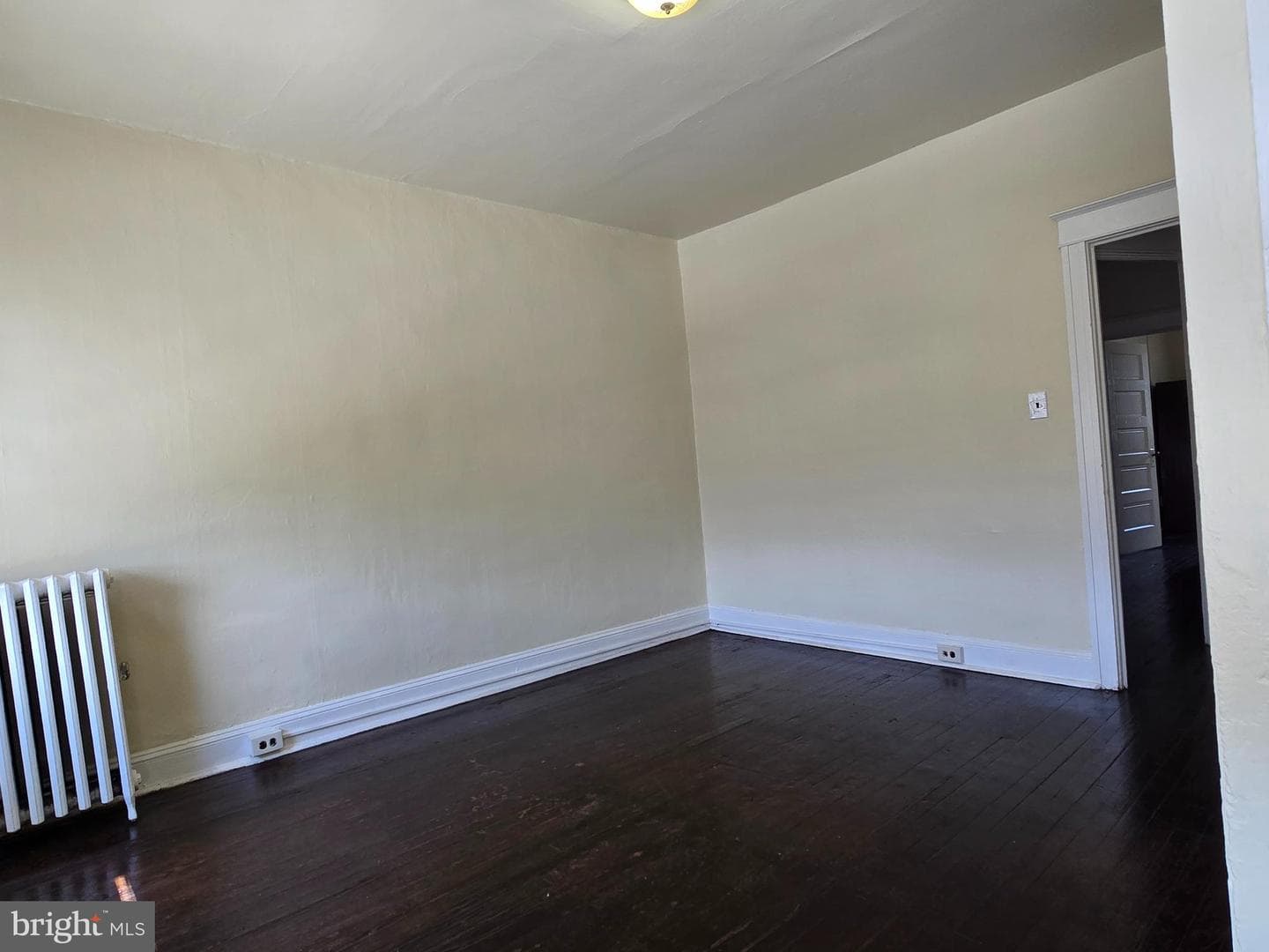 2562 Robb Street photo 19