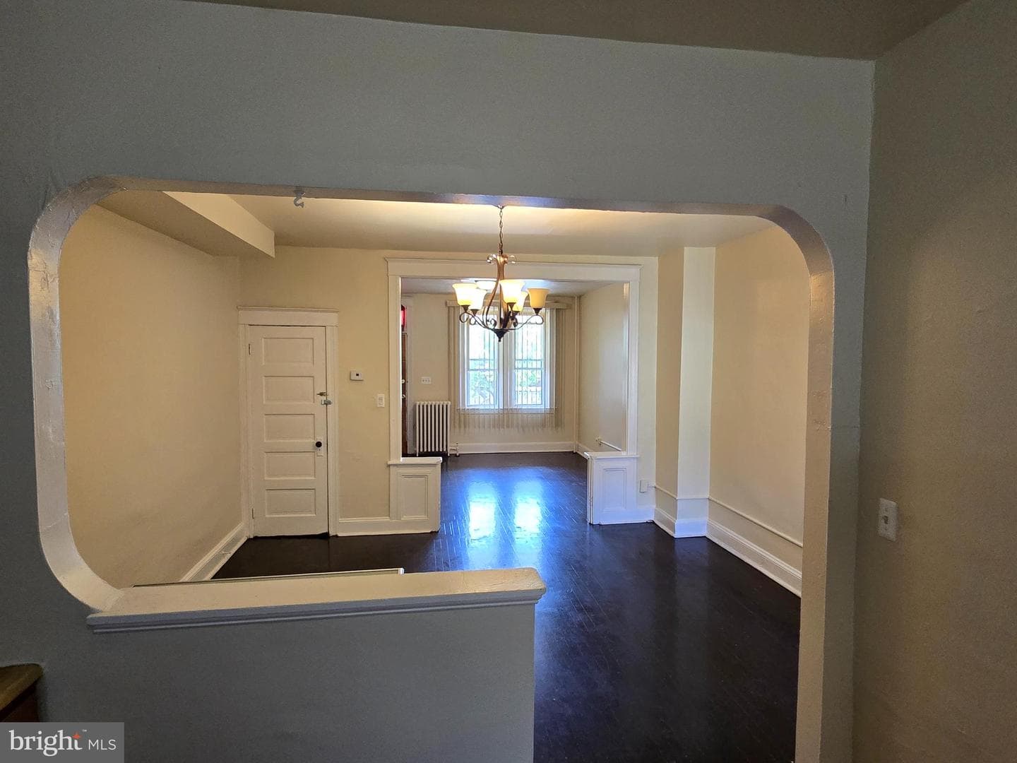 2562 Robb Street photo 7