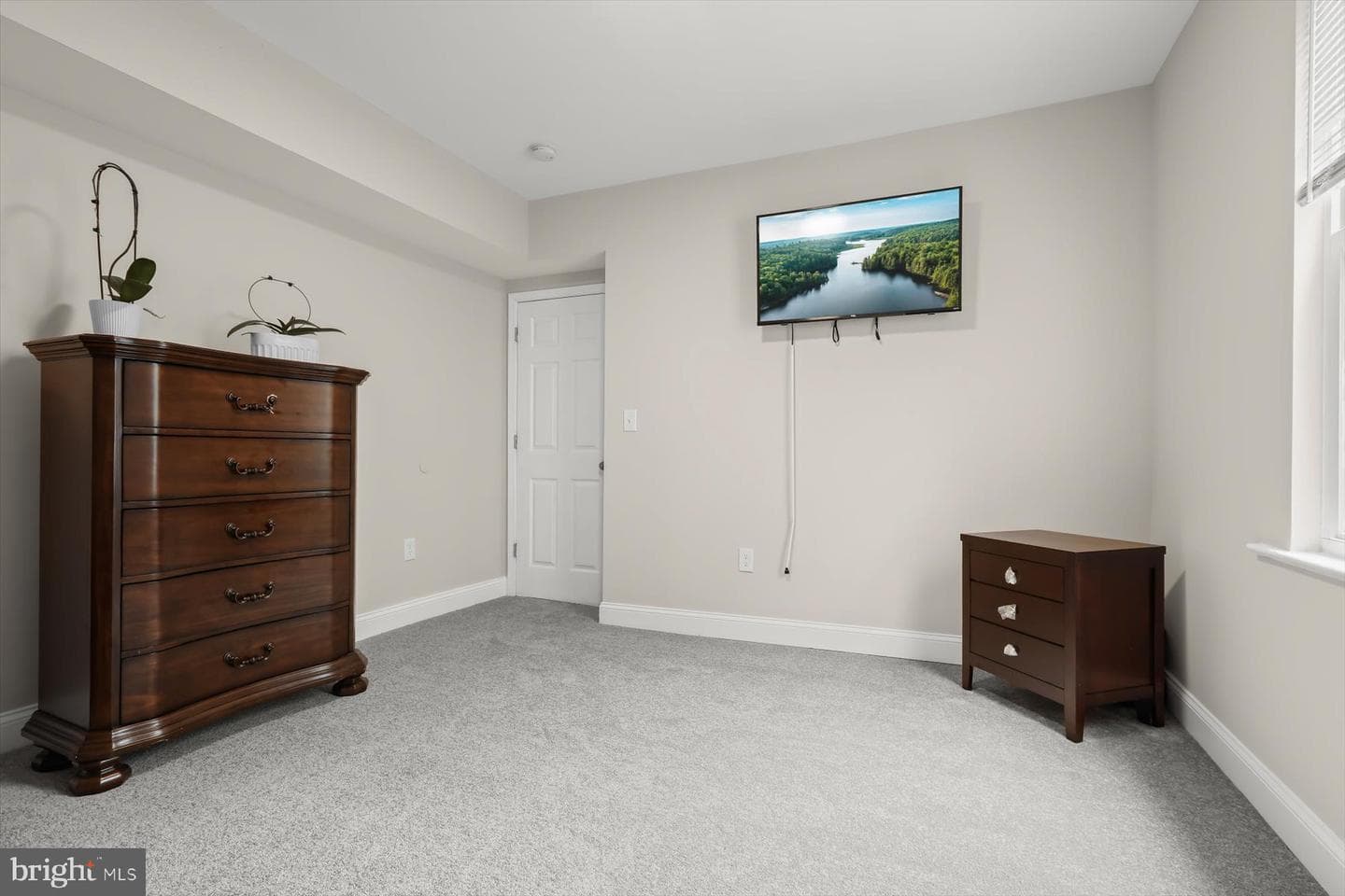3205 Gibbons Avenue photo 18