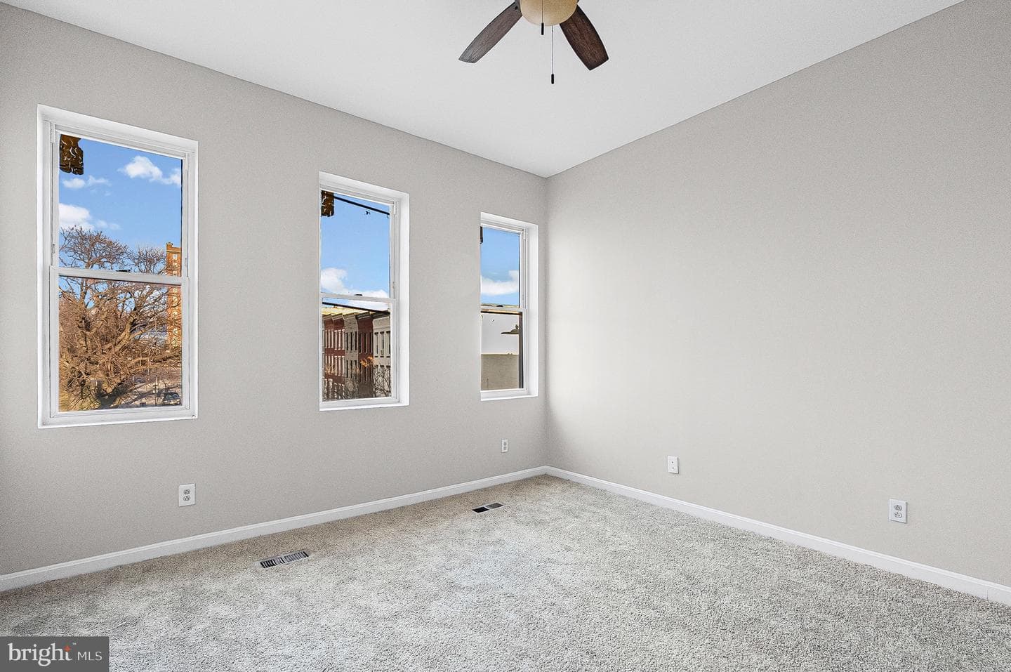 2532 Druid Hill Ave photo 23