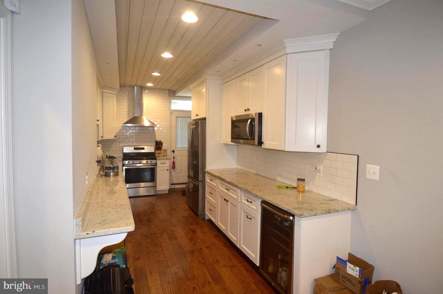 812 W 34th Street photo 4