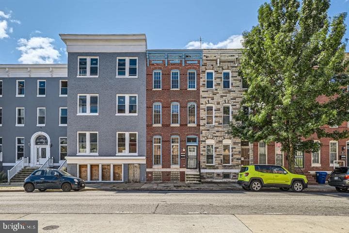 1215 E Preston Street photo 61