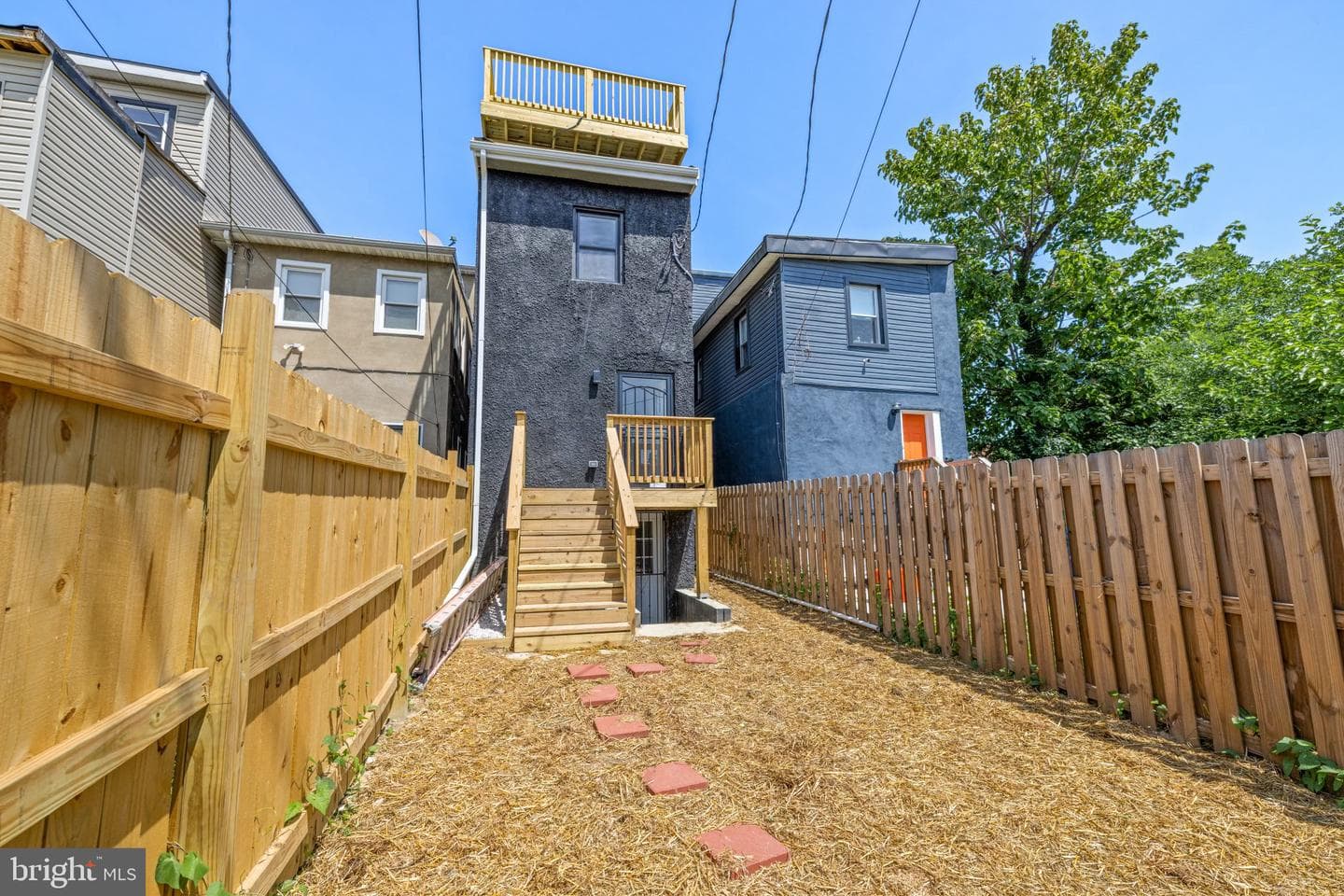 1220 N Eden Street photo 52