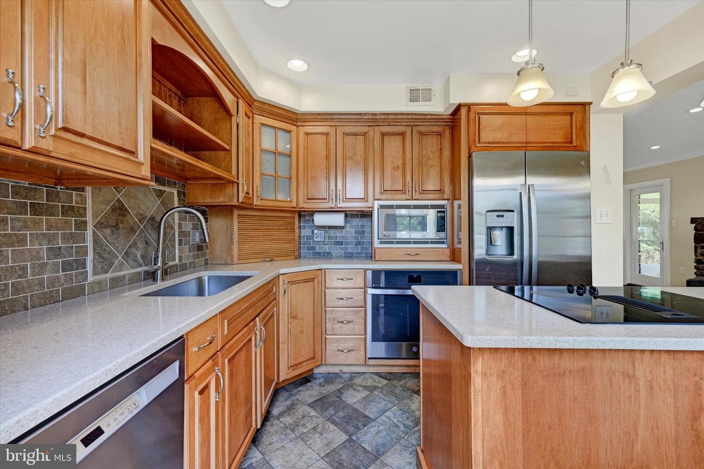 6214 Cross Country Blvd photo 9