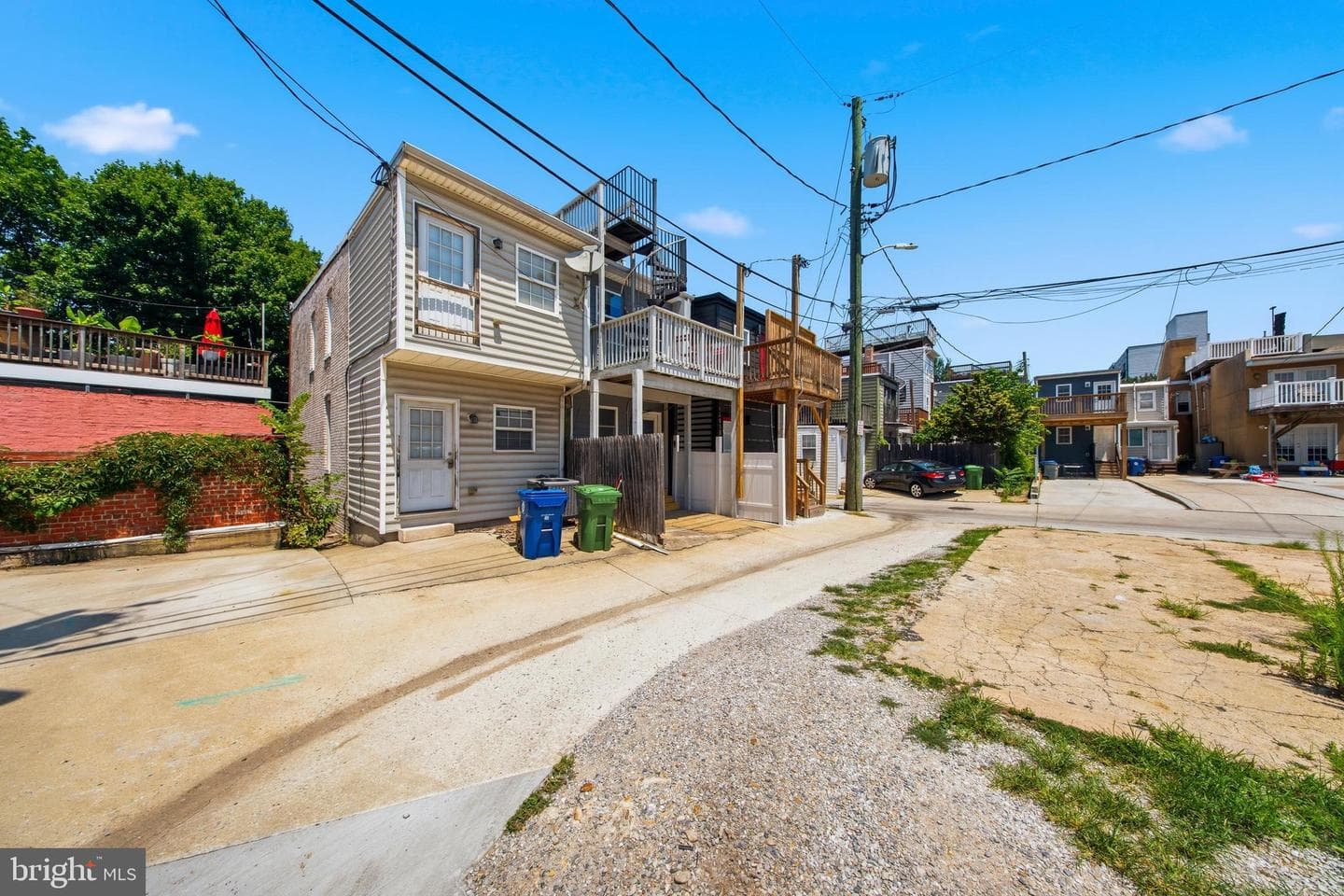 23 W Barney Street photo 31