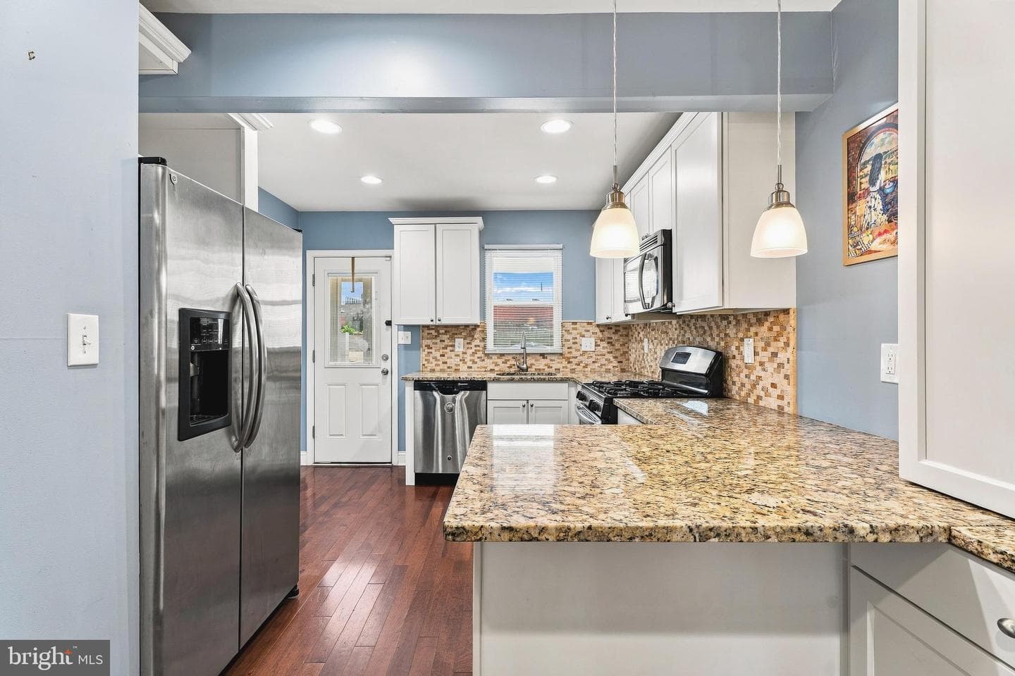 23 W Barney Street photo 9