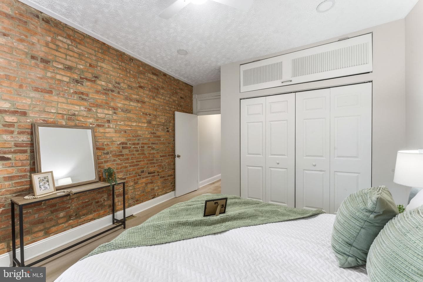 3639 Chestnut Avenue photo 22