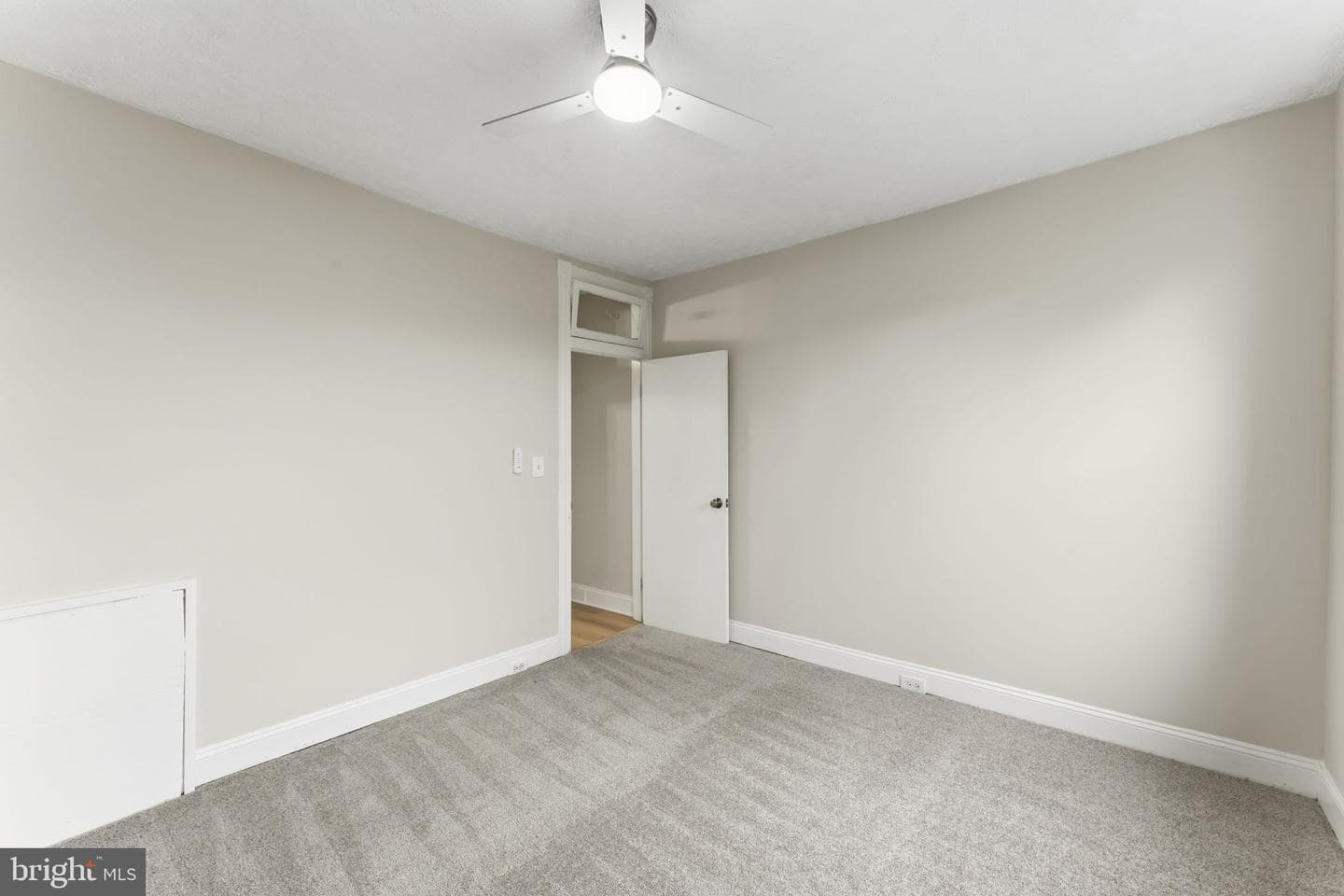 3639 Chestnut Avenue photo 27