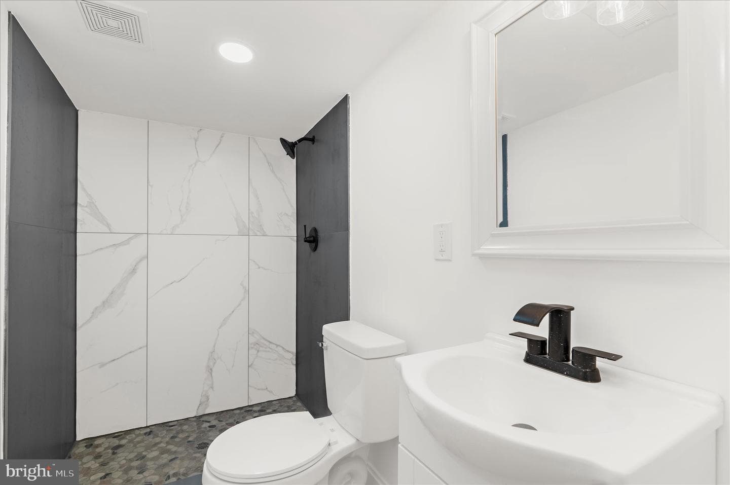 2321 Madison Avenue photo 32