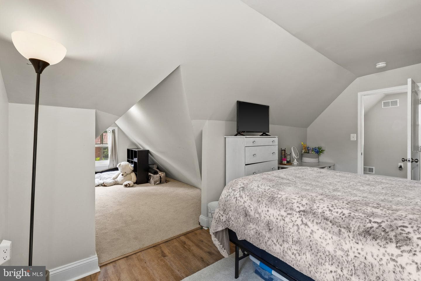 6407 Fairdel Avenue photo 23