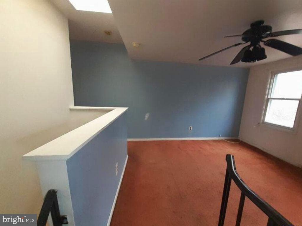 1533 Argyle Ave photo 21