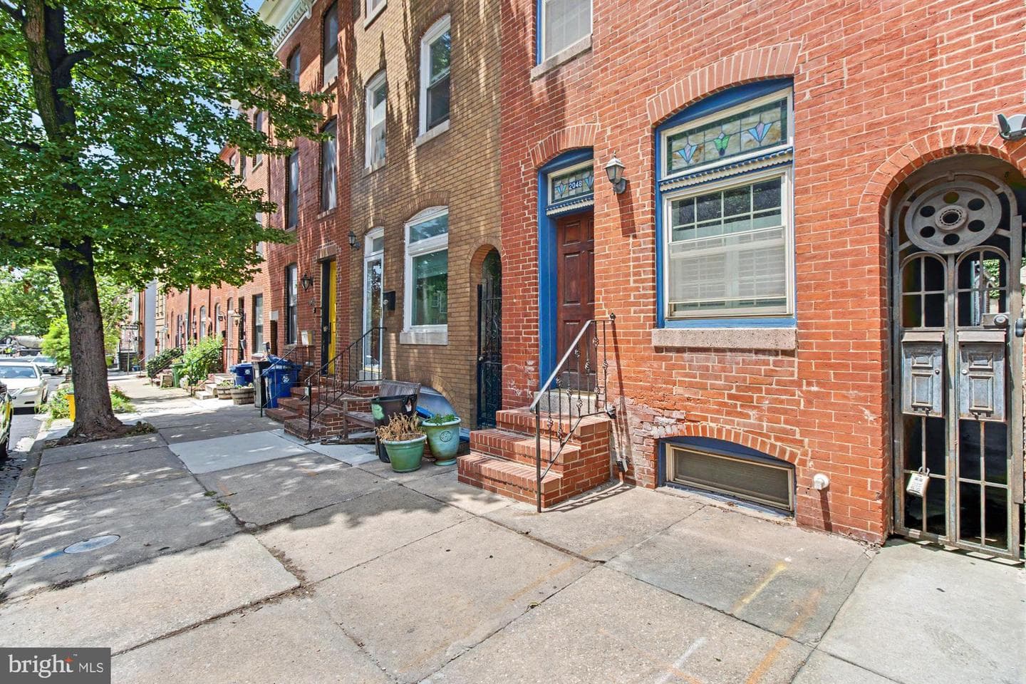2048 Bank Street photo 5