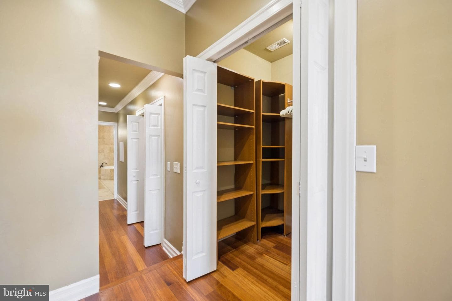 29 N Patterson Park Avenue photo 40