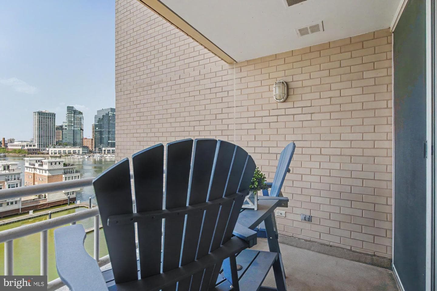 100 Harborview Drive #705 photo 29