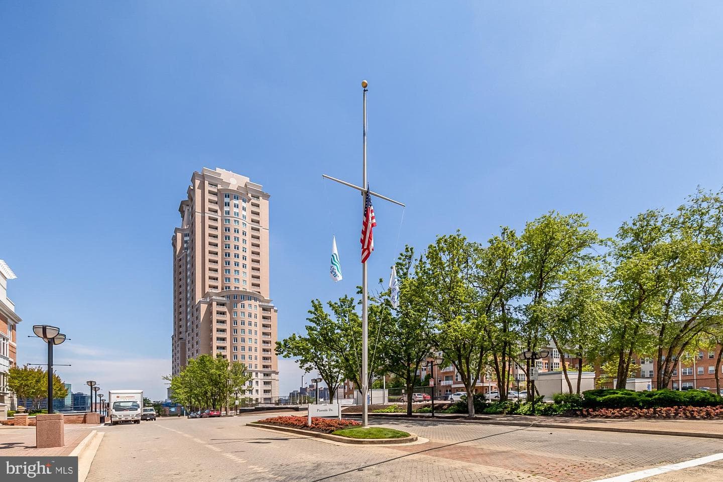 100 Harborview Drive #705 photo 49