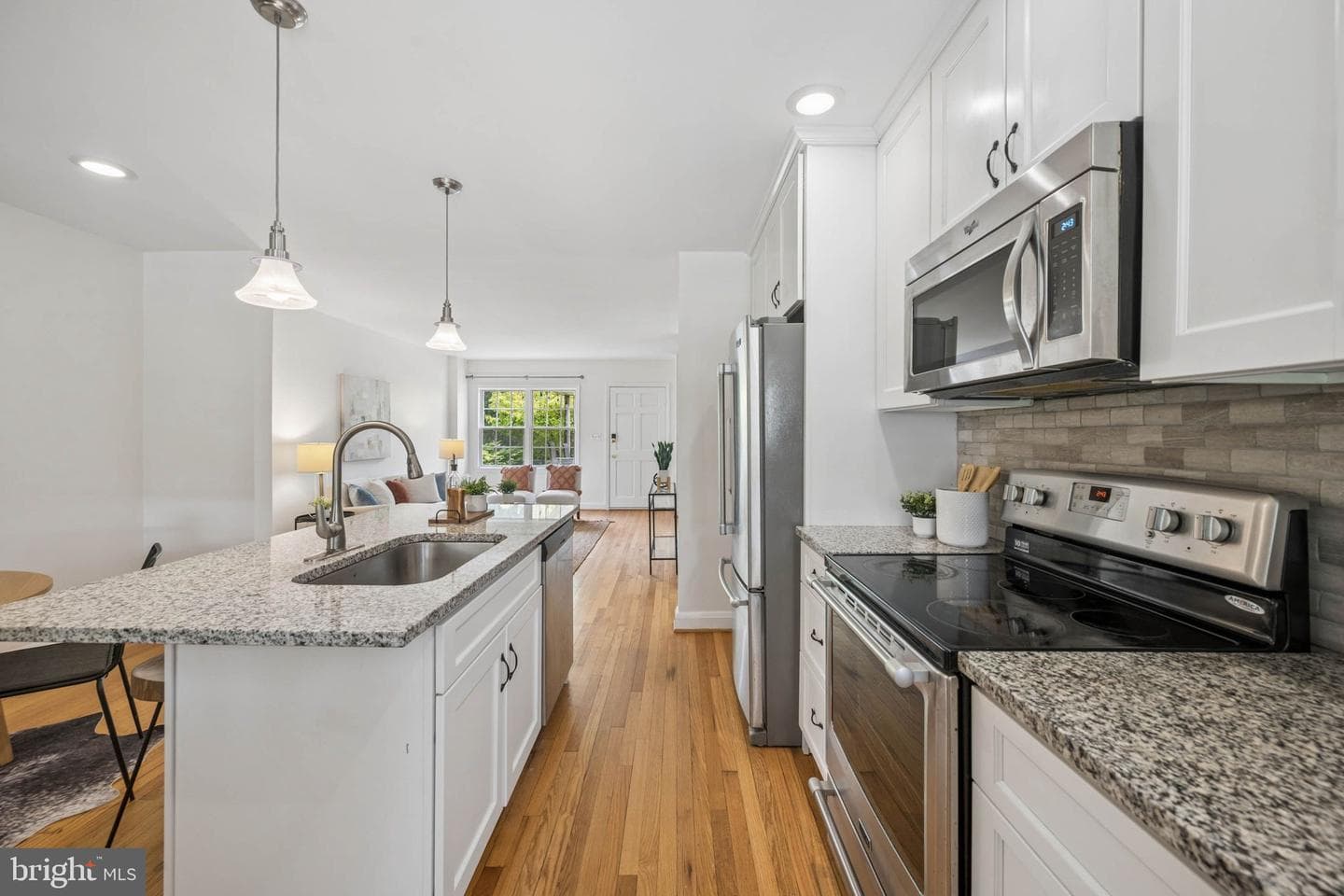 1432 Redfern Avenue photo 21