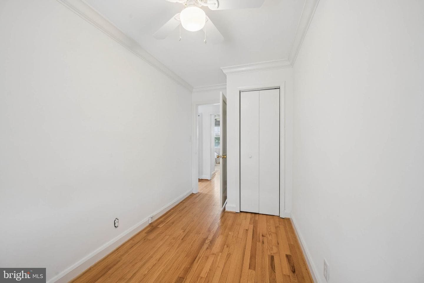 1432 Redfern Avenue photo 27