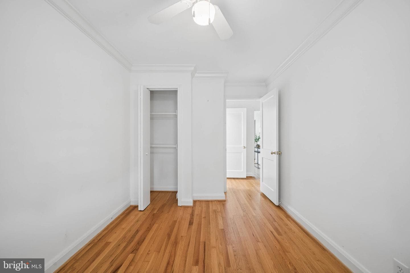 1432 Redfern Avenue photo 31